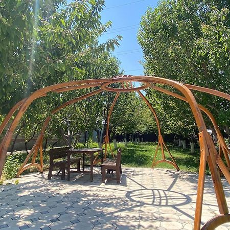 Sunny Hostel 오쉬 외부 사진