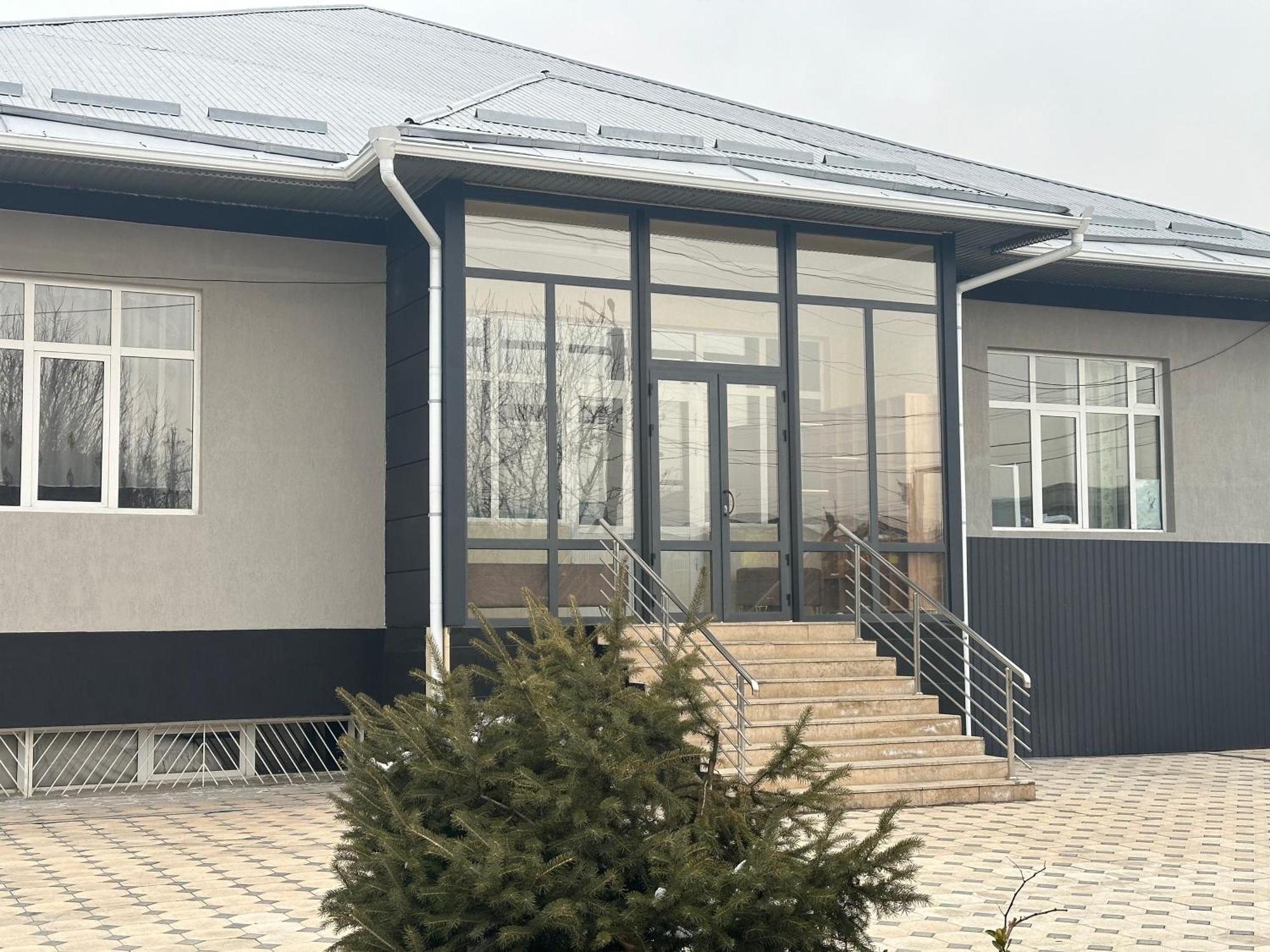 Sunny Hostel 오쉬 외부 사진
