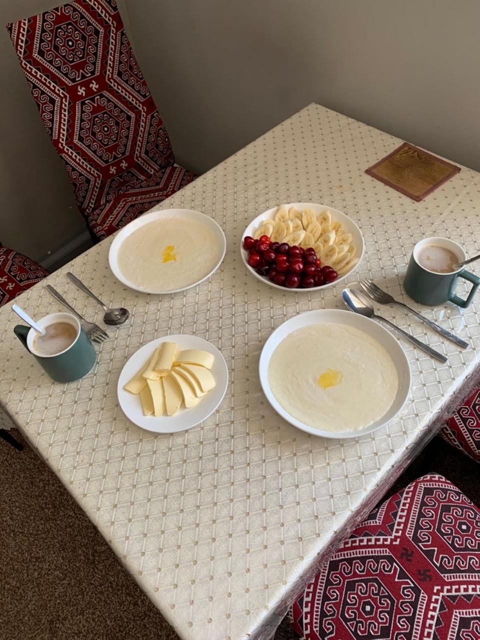 Sunny Hostel 오쉬 외부 사진